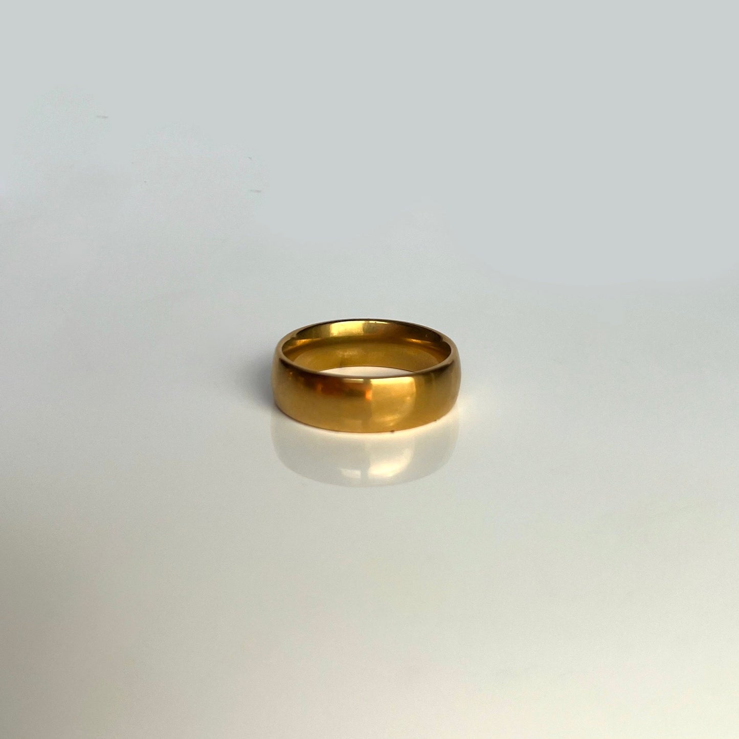 Medium Vintage Gold Band